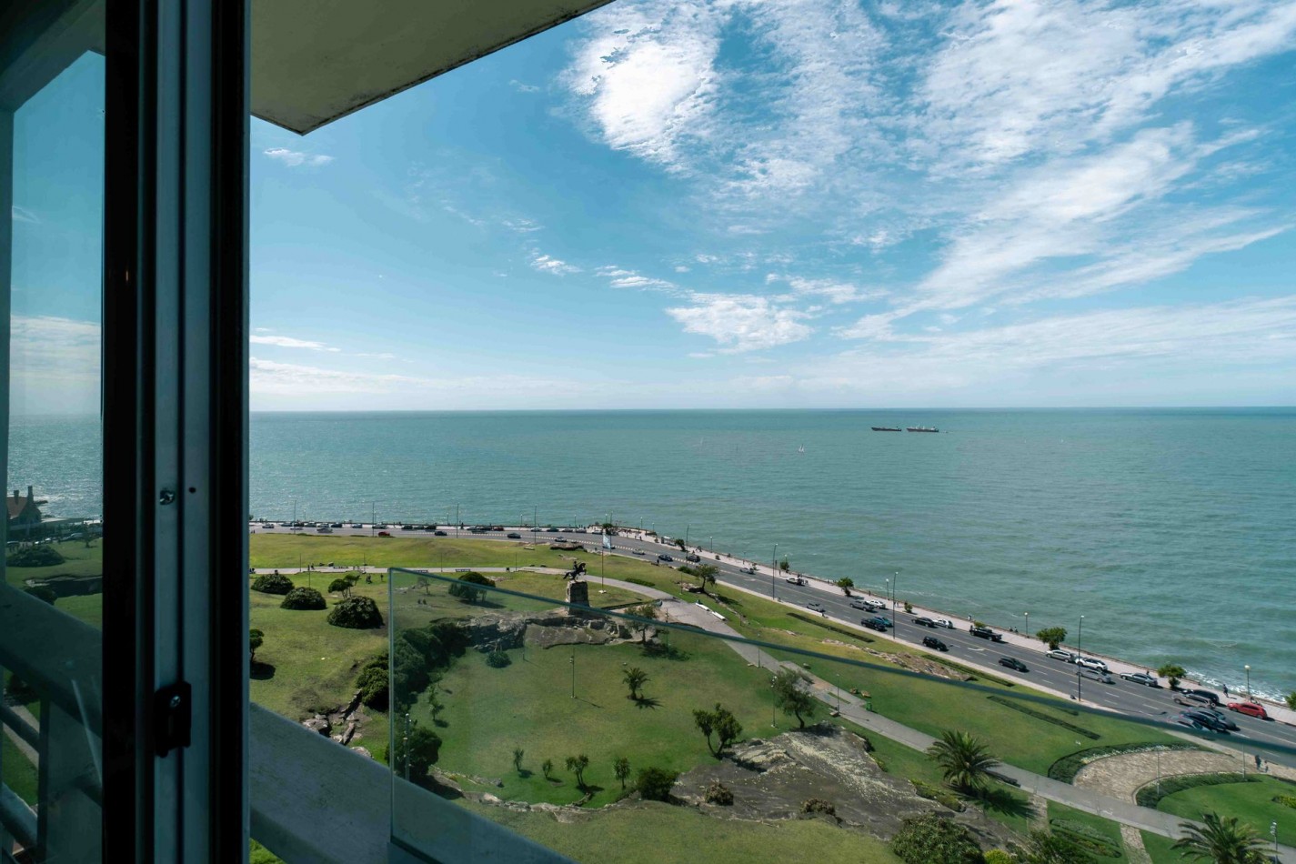 Venta departamento 3 amb / con  vista al mar Playa Grande 