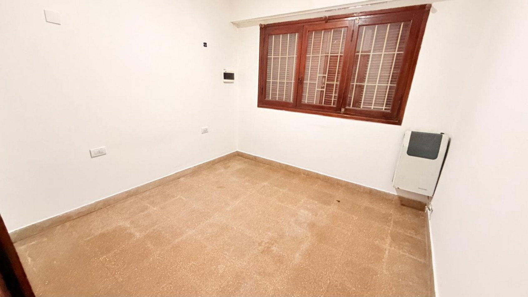 Alquiler casa 5 ambientes 12 meses 