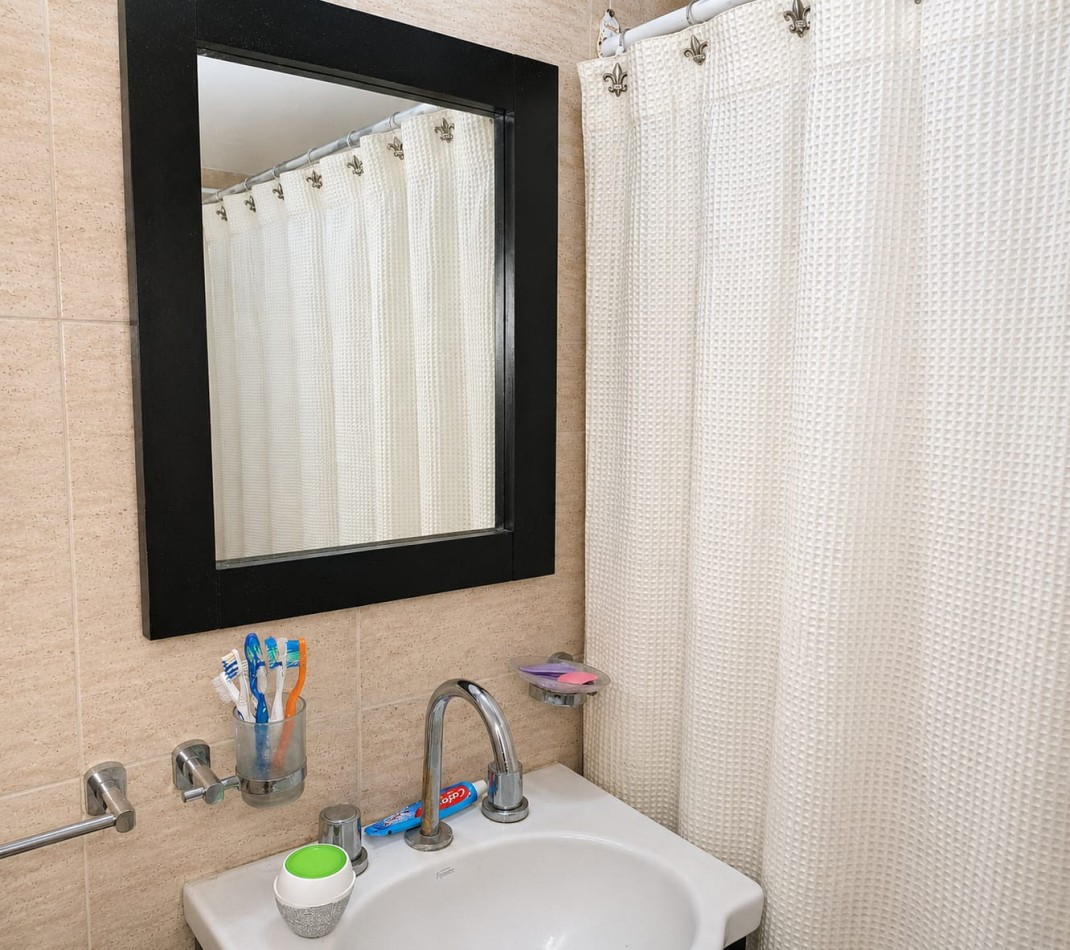 Venta departamento 4 ambientes zona carrefur 