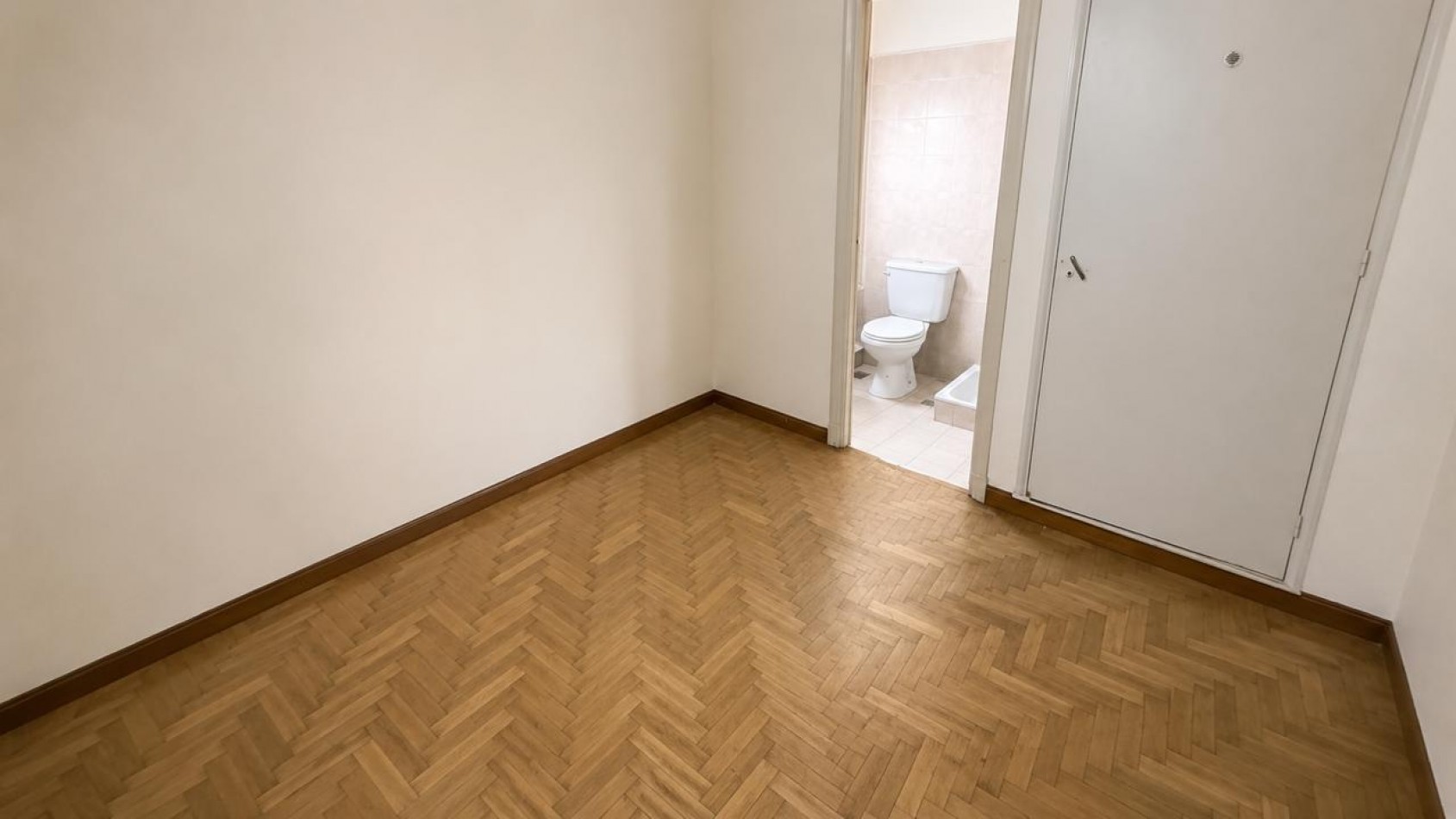 Departamento 2 ambientes al frente