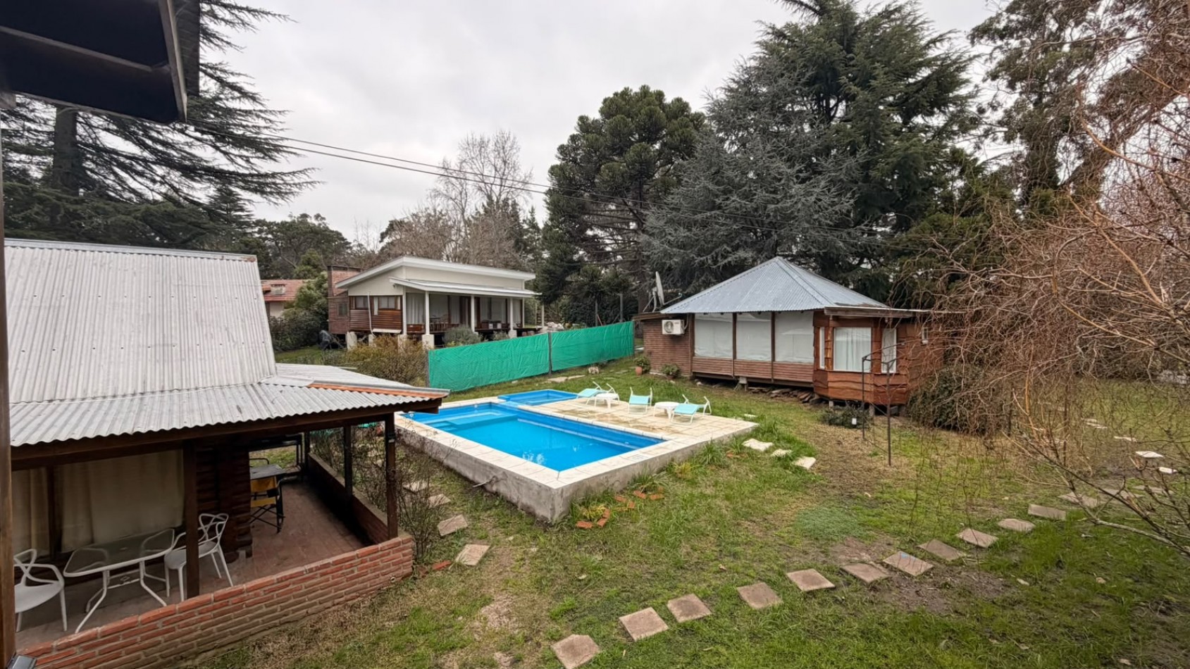 Venta 3 Cabañas con pileta en Sierra de los padres