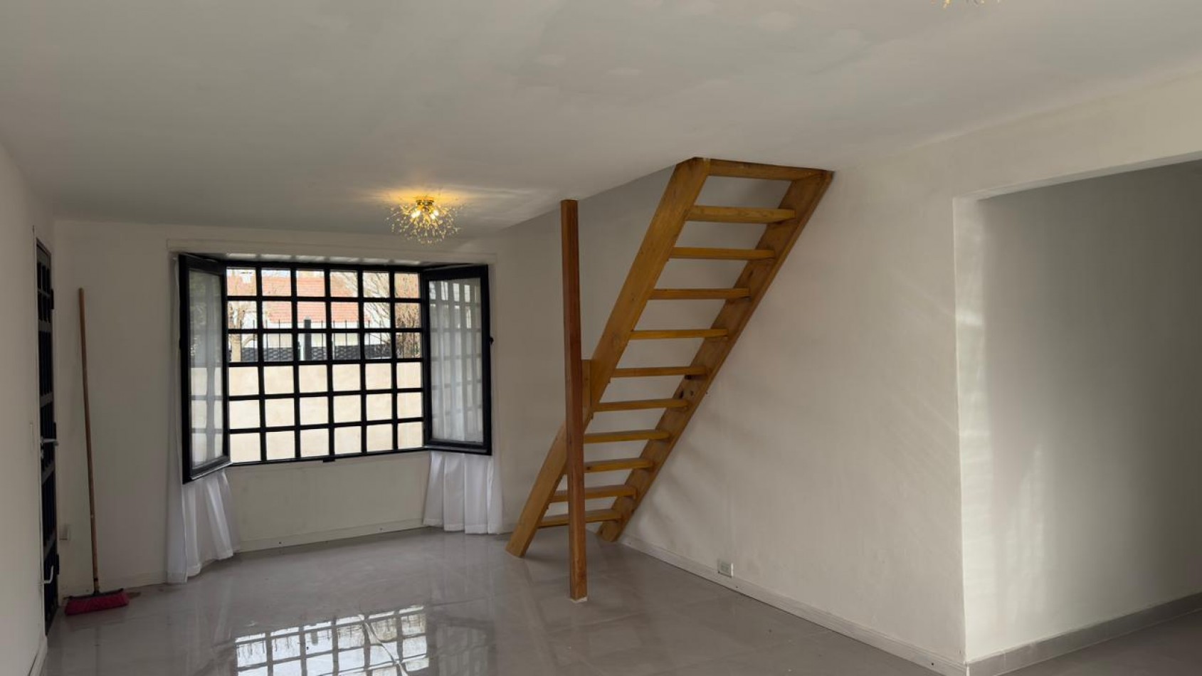 CONFORT - Chalet 4 ambientes en Mar del Plata, a 400 metros del mar