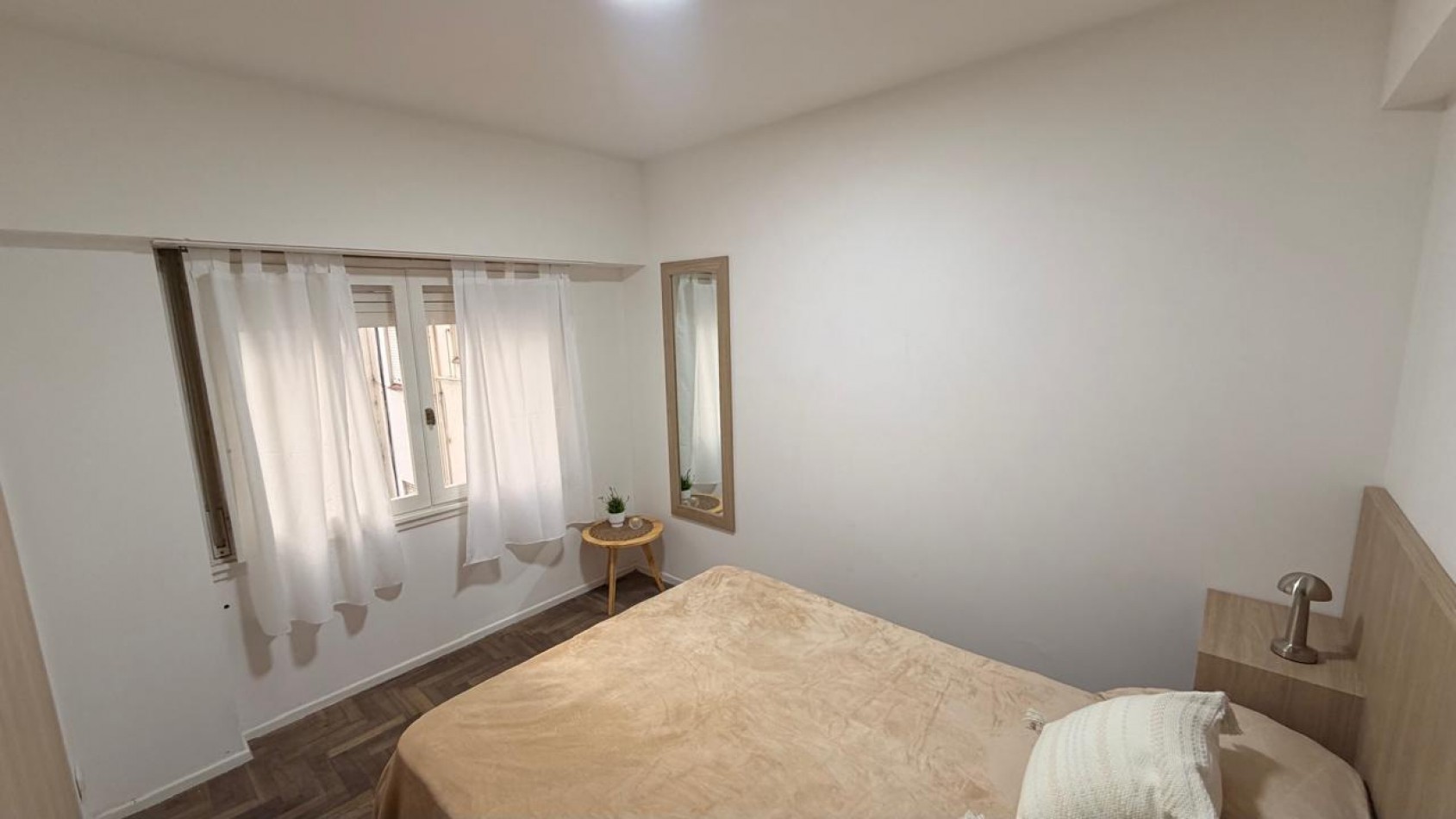 Venta 2 ambientes al contrafrente reciclado zona centro 