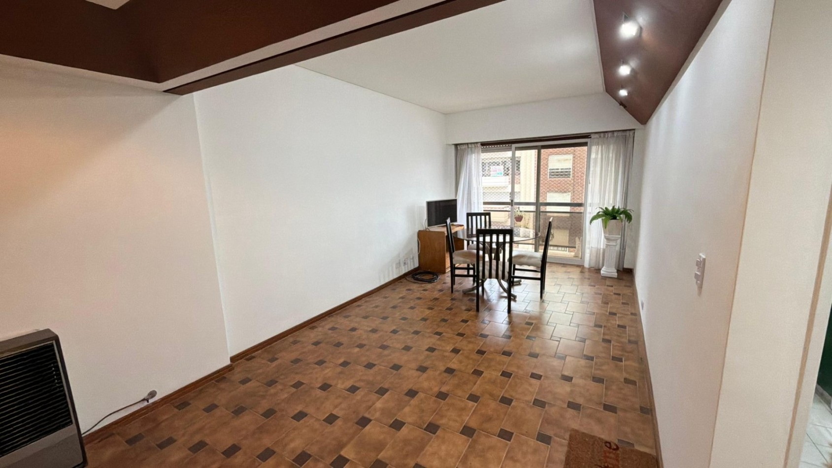 Venta Departamento 2 ambientes Zona Centro