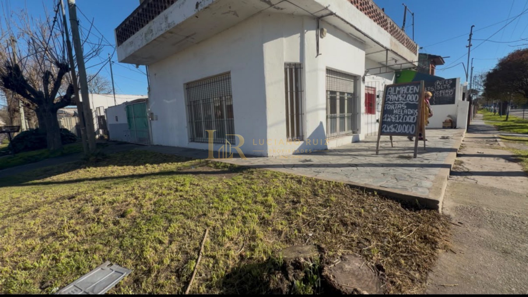 ALQUILER COMERCIAL - LOCAL EN BOSQUE ALEGRE