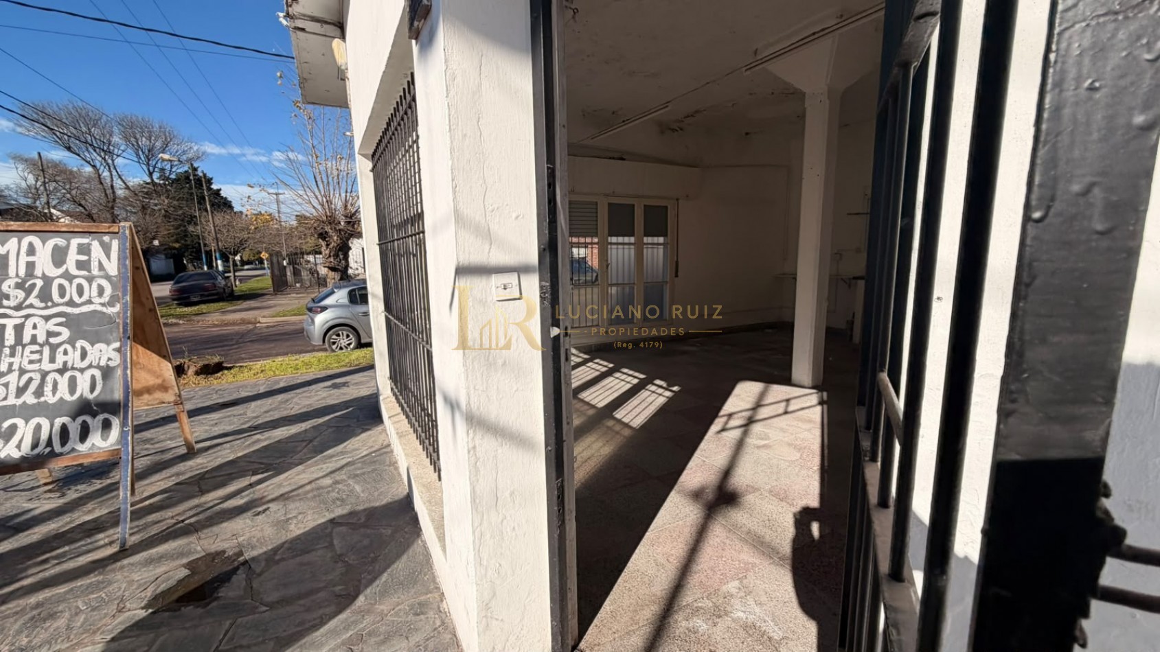 ALQUILER COMERCIAL - LOCAL EN BOSQUE ALEGRE
