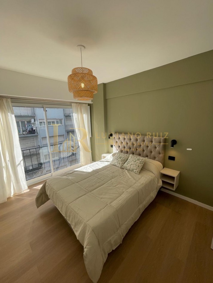 Venta 2 ambientes a la calle balcon frances 