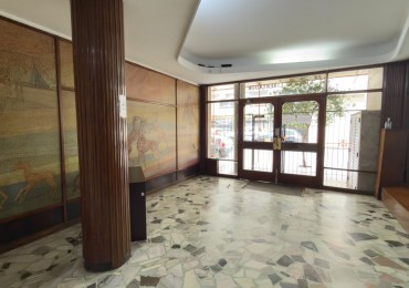 DEPARTAMENTO 2 AMBIENTES AL FRENTE CENTRO
